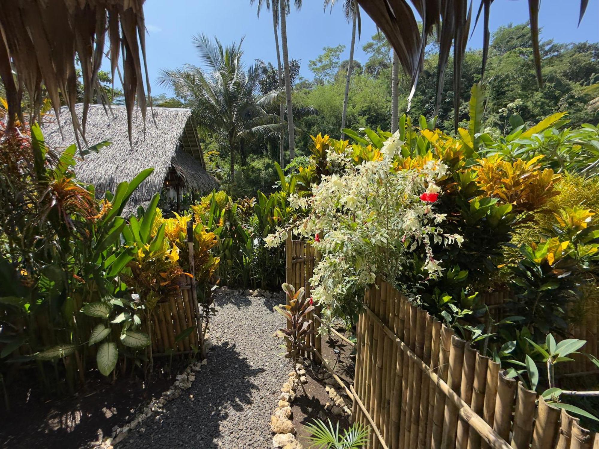 Rnv Eco Resort Bungalows Batukaras Esterno foto